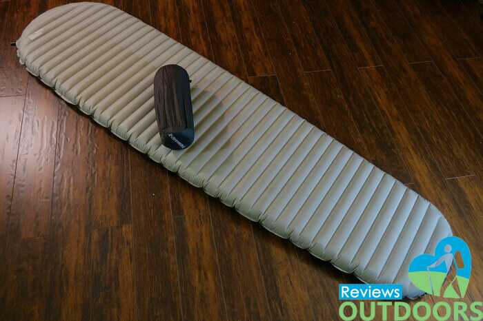 sleeping pad for backpacking